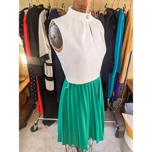 Vintage Cream & Green Fit and Flare Dress | Sleeveless | Pleated Skirt